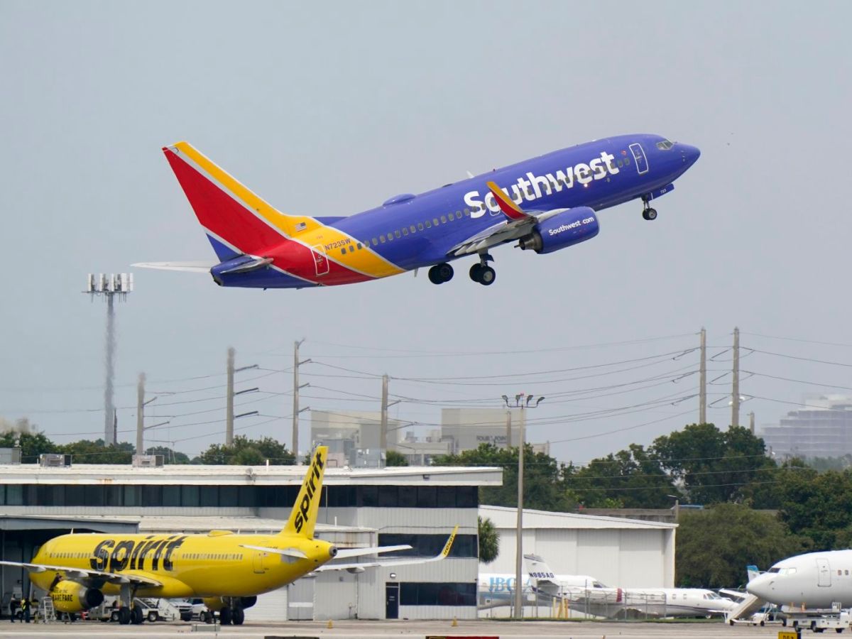 Southwest Airlines to begin service to Santa Barbara, Fresno Yosemite International Airport — The Mercury News